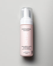 MÁDARA Organic Skincare hyaluron lactic intim wash A1080 product photo on plain background.